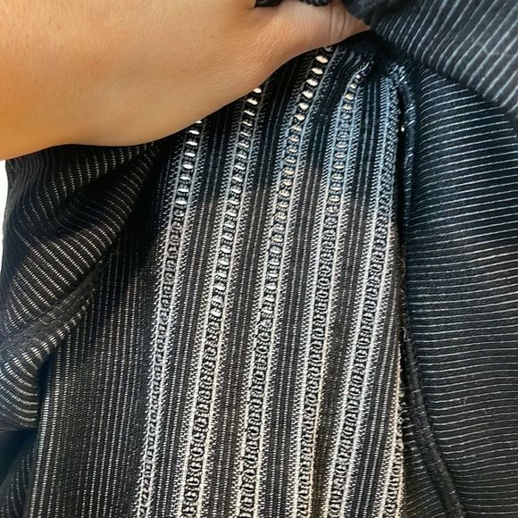 Fabletics High-Waisted Seamless Rib Legging - Picture 6 of 6